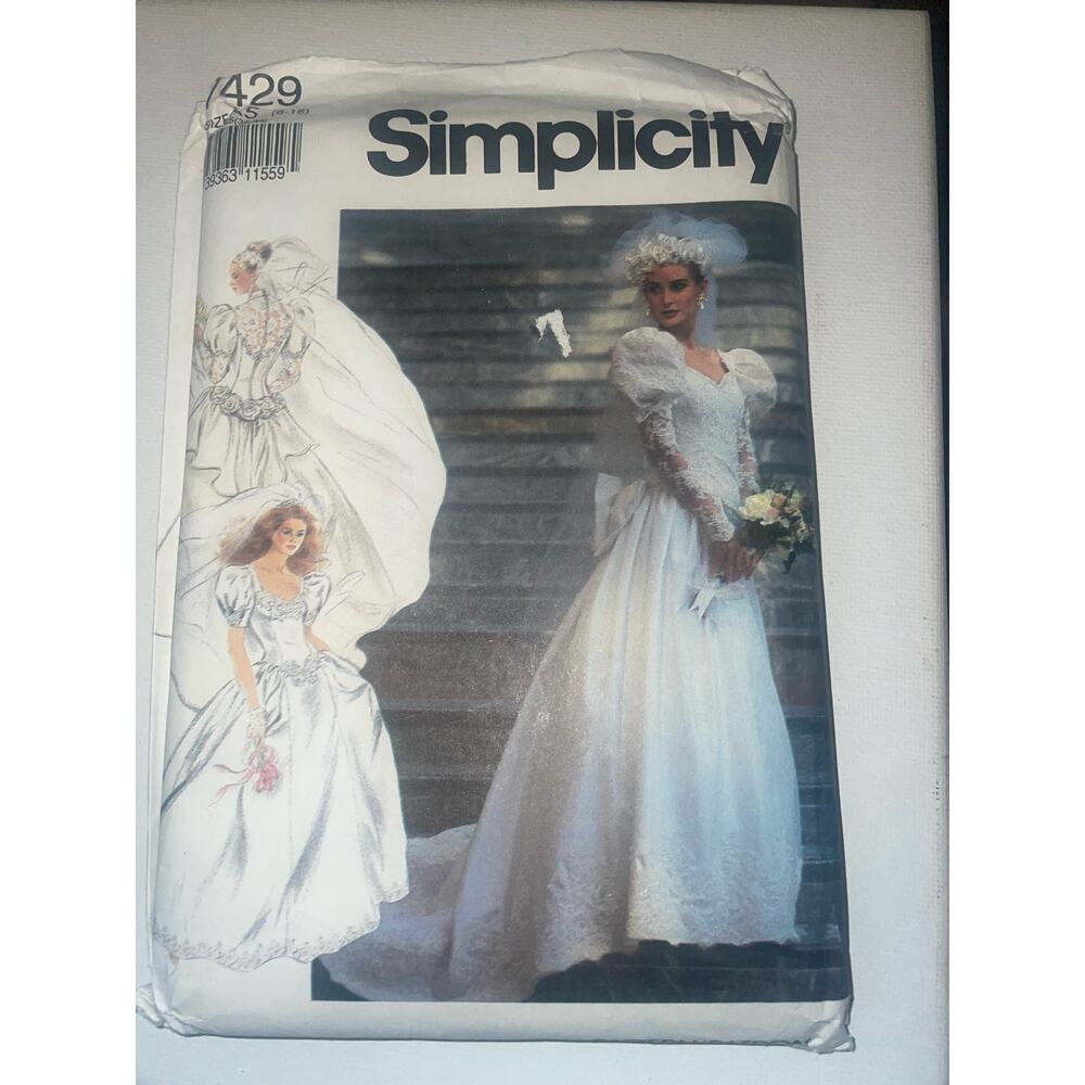 Simplicity 7429  K5 (8-16) Bridal Dress Train or not pattern bc